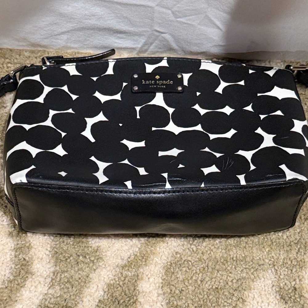 Kate Spade Black White Polka Dot Grove Street Millie Crossbody - Picture 6 of 10